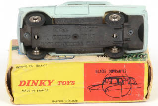 Lot 349 - DINKY TOYS (FRANCE) (1)