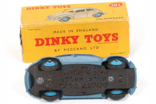 Lot 314 - DINKY TOYS (GB) (1)