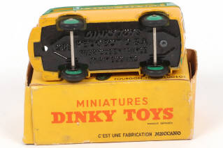 Lot 362 - DINKY TOYS (FRANCE) (1)