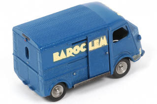 Lot 326 - DINKY TOYS (FRANCE) (1)
