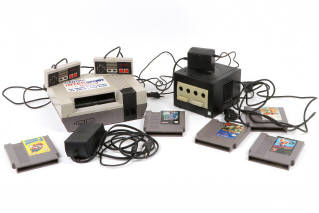 Lot 6 - NINTENDO (JAPON) (2)