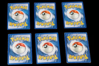 Lot 39 - POKEMON COMPANY (FRANCE) (6)