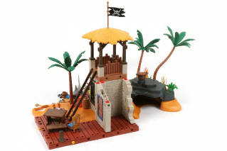 Lot 227 - PLAYMOBIL (ALLEMAGNE) (1)