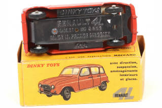 Lot 324 - DINKY TOYS (FRANCE) (1)