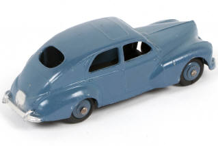 Lot 302 - DINKY TOYS (FRANCE) (1)