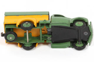 Lot 347 - DINKY TOYS (FRANCE) (1)