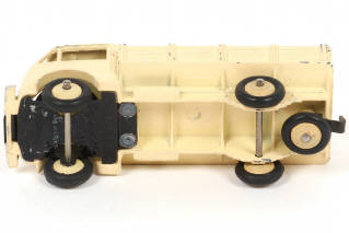 Lot 340 - DINKY TOYS (FRANCE) (1)