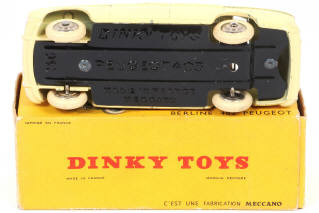 Lot 305 - DINKY TOYS (FRANCE) (1)
