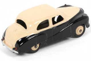 Lot 259 - DINKY TOYS (GB) (1)