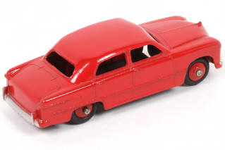 Lot 261 - DINKY TOYS (GB) (1)