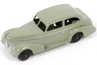 Lot 255 - DINKY TOYS (GB) (1)