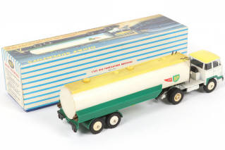 Lot 362 - DINKY TOYS (FRANCE) (1)