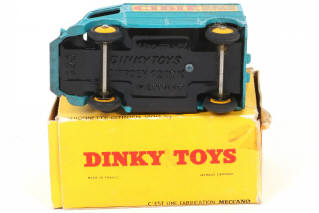 Lot 93 - DINKY TOYS (FRANCE) (1)