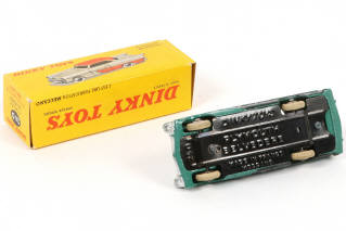 Lot 257 - DINKY TOYS (FRANCE) (1)