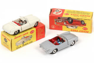Lot 236 - DINKY TOYS (GB) (2)