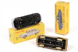 Lot 227 - DINKY TOYS (FRANCE) (2)