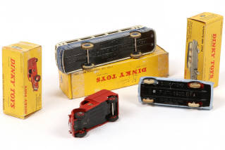 Lot 246 - DINKY TOYS (FRANCE) (3)