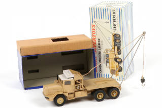 Lot 225 - DINKY TOYS (FRANCE) (1)