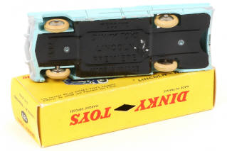 Lot 218 - DINKY TOYS (FRANCE) (1)