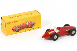 Lot 208 - DINKY TOYS (FRANCE) (1)