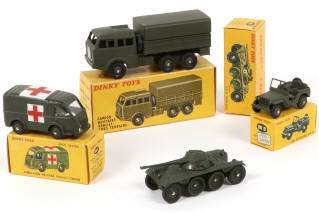 Lot 253 - DINKY TOYS (FRANCE) (4)