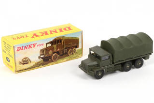 Lot 223 - DINKY TOYS (FRANCE) (1)
