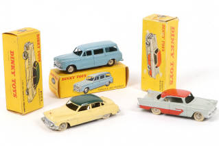 Lot 247 - DINKY TOYS (FRANCE) (3)