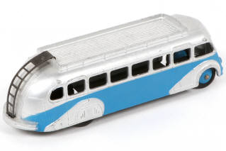 Lot 212 - DINKY TOYS (FRANCE) (1)