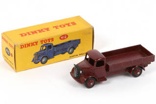 Lot 182 - DINKY TOYS (GB) (1)