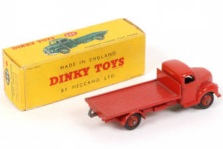 Lot 184 - DINKY TOYS (GB) (1)