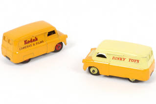 Lot 191 - DINKY TOYS (GB) (2)
