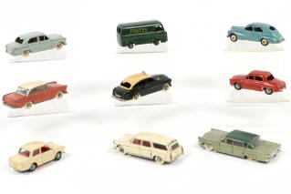 Lot 272 - DINKY TOYS (FRANCE) (9)
