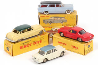 Lot 256 - DINKY TOYS (FRANCE) (4)