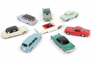 Lot 280 - DINKY TOYS (FRANCE) (8)