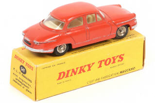 Lot 260 - DINKY TOYS (FRANCE) (1)
