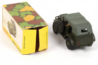 Lot 269 - DINKY TOYS (FRANCE) (3)