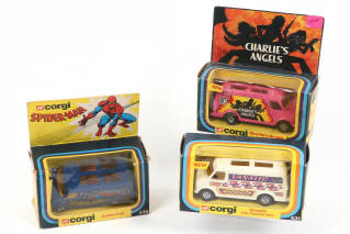 Lot 170 - CORGI TOYS (GB) (3)
