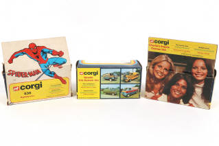 Lot 170 - CORGI TOYS (GB) (3)