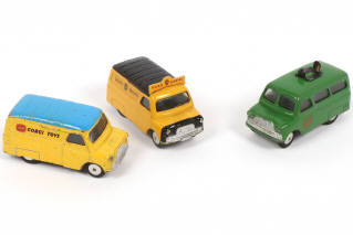 Lot 141 - CORGI TOYS (GB) (3)
