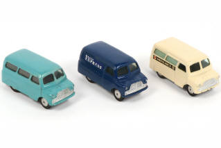 Lot 142 - CORGI TOYS (GB) (3)