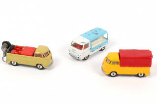 Lot 146 - CORGI TOYS (GB) (3)