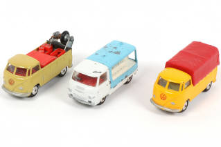 Lot 146 - CORGI TOYS (GB) (3)