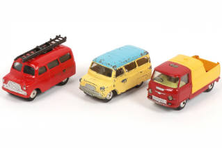 Lot 143 - CORGI TOYS (GB) (3)