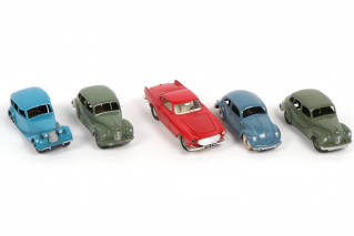 Lot 233 - DINKY TOYS (GB) (5)