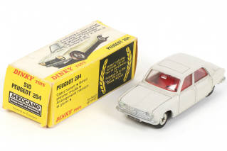 Lot 247 - DINKY TOYS (FRANCE) (1)