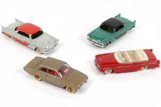 Lot 275 - DINKY TOYS (FRANCE) (4)