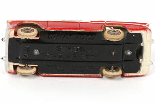 Lot 242 - DINKY TOYS (FRANCE) (1)