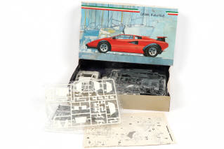 Lot 327 - FUJIMI (JAPON) (4)