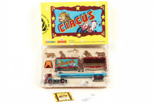 Lot 136 - CORGI TOYS (GB) (1)