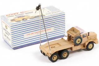 Lot 266 - DINKY TOYS (FRANCE) (1)